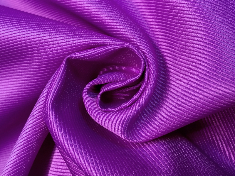 Polyester Faille in Grape0