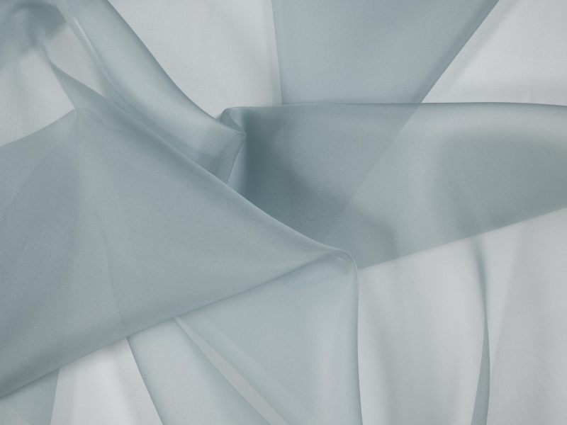 Solid organza in dusty blue bunched