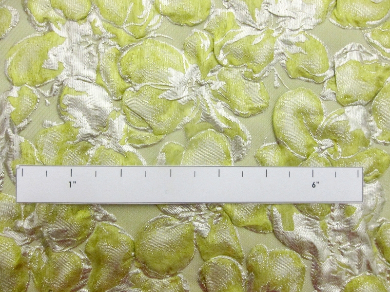 Metallic Silk Blend Cloqué2