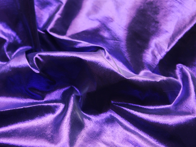 Tissue Lamé in Purple1