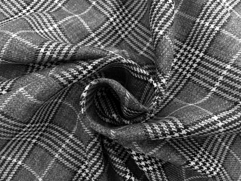 Italian Silk Linen Wool Blend Plaid in Graphite1