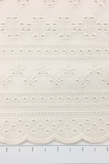 Cotton Eyelet in Antique Ivory0