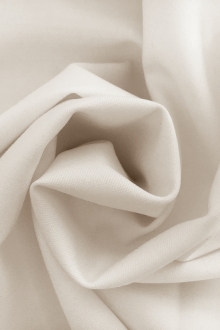 Poly Wool Stretch Gabardine in Winter White1