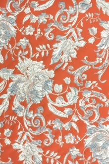 Floral and Paisley Pattern Silk Blend Metallic Cloqué Brocade0