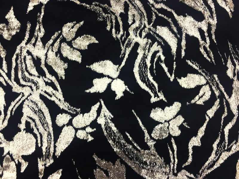 Silk Lurex Panne Velvet with Floral Motif in Black and Gold0