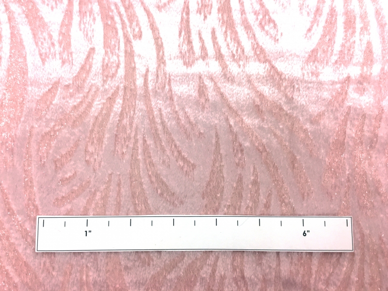 Silk Lurex Panne Velvet in Pink1