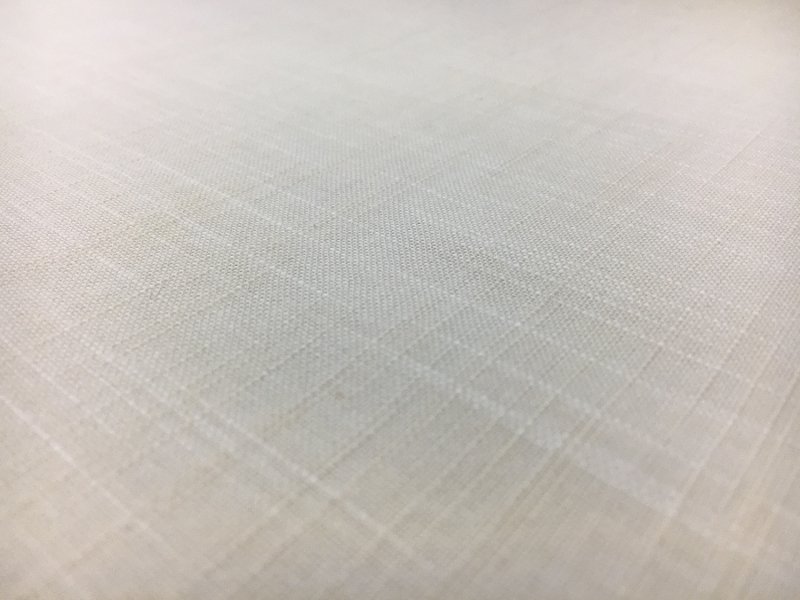 Textured Cotton Chambray in Ivory2