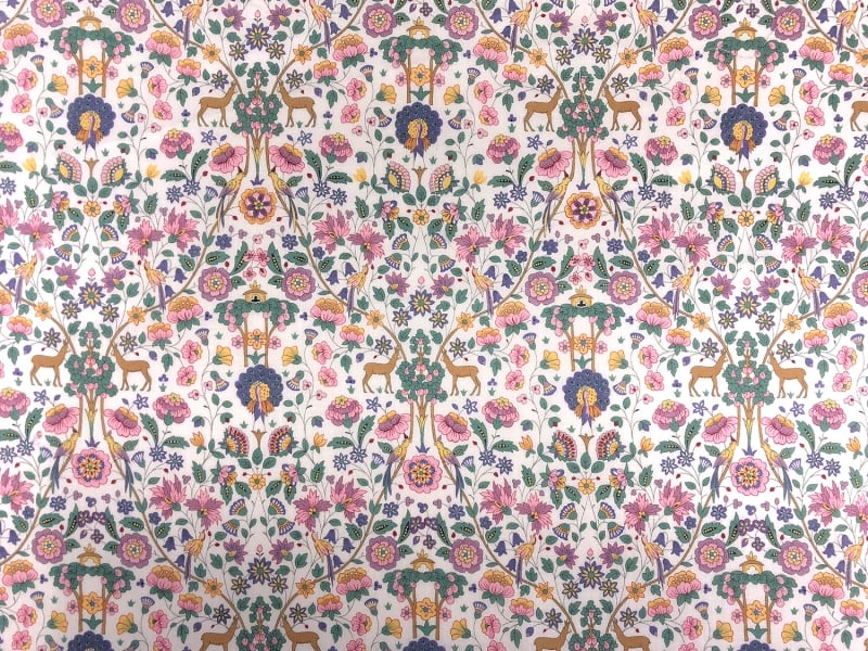 Lade være med pen Nedsænkning Liberty of London Linen Cotton Floral Print | B&J Fabrics