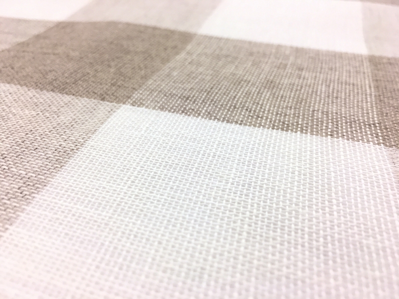 Linen Mesh Plaid in Natural and Ivory2