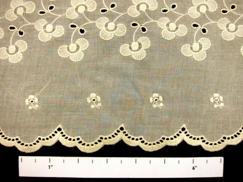 Embroidered Cotton Eyelet in Cream1