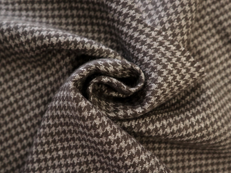 Lambswool Houndstooth Suiting in Brown Taupe | B&J Fabrics