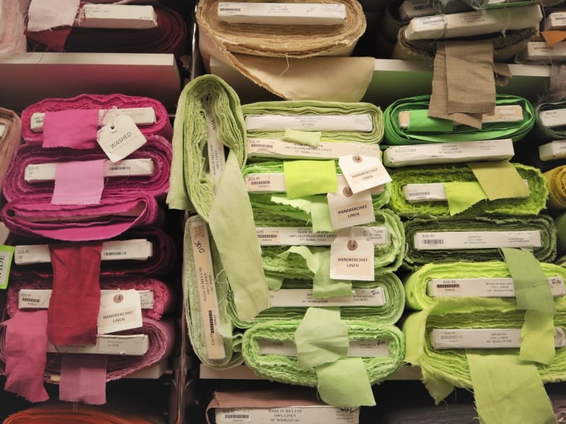 Colorful linens in green and magenta tones