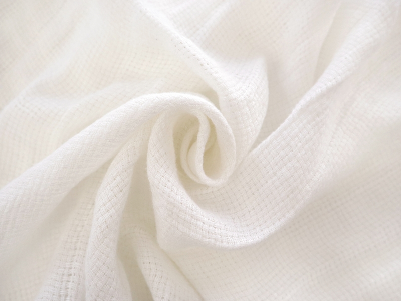 Linen Basketweave in White | B&J Fabrics
