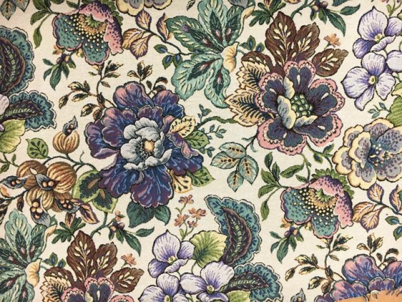 Cotton Blend Floral Tapestry Brocade0