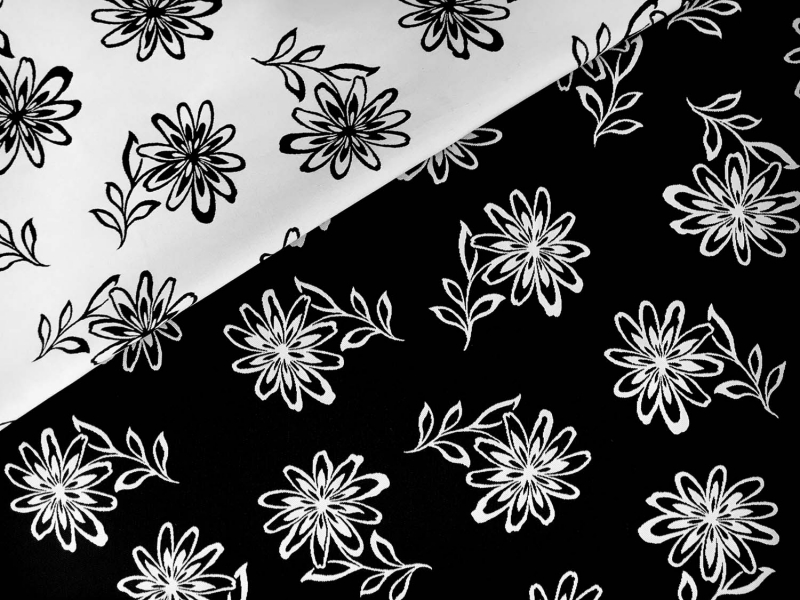 Polyester Double Face Jacquard with Daisies0