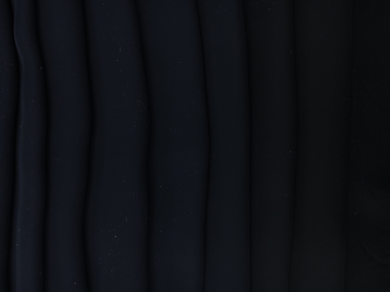 Ombré Silk Satin Georgette from Navy to Black1