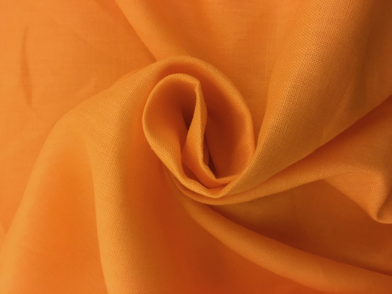 Italino Handkerchief Linen in Pumpkin1