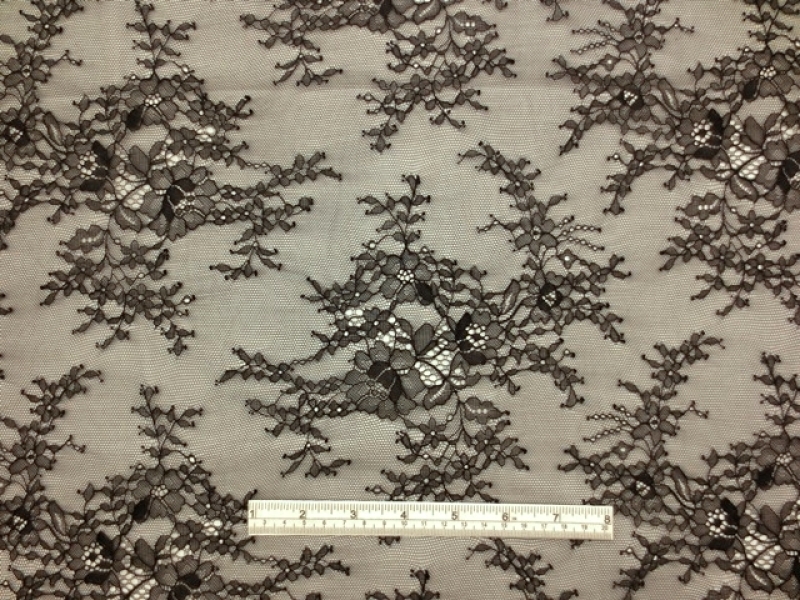 Chantilly Lace 1