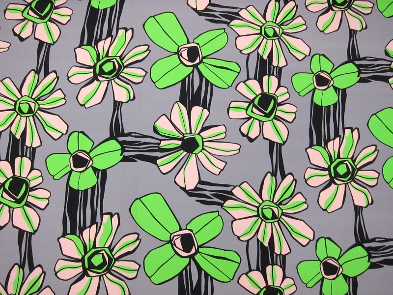 Viscose Print with Large Graphic Flowers0