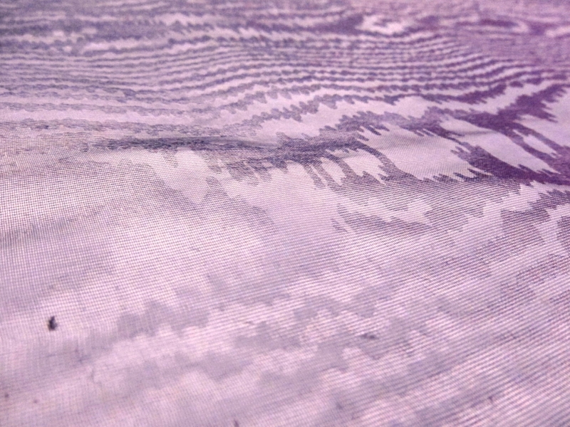 Crystal Sheer Iridescent Organza Fabric_ Lavender Iridescent Fabric
