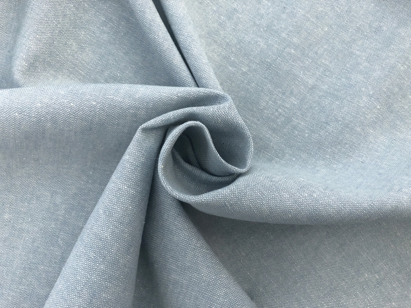 Yarn Dyed Linen Cotton Blend in Chambray1